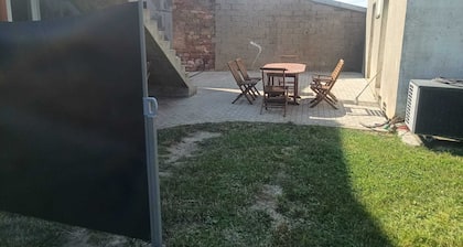 Gemütliche Unterkunft mit großem Garten, ideal für 5 Personen - Eschviller