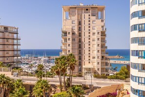 Exterior - Lovely and comfortable apartment  with communal pool in Calpe, Costa Blanca, Spain for 4 persons (Calpe)
