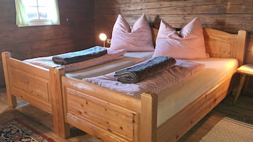 3 habitaciones, wifi gratis y ropa de cama