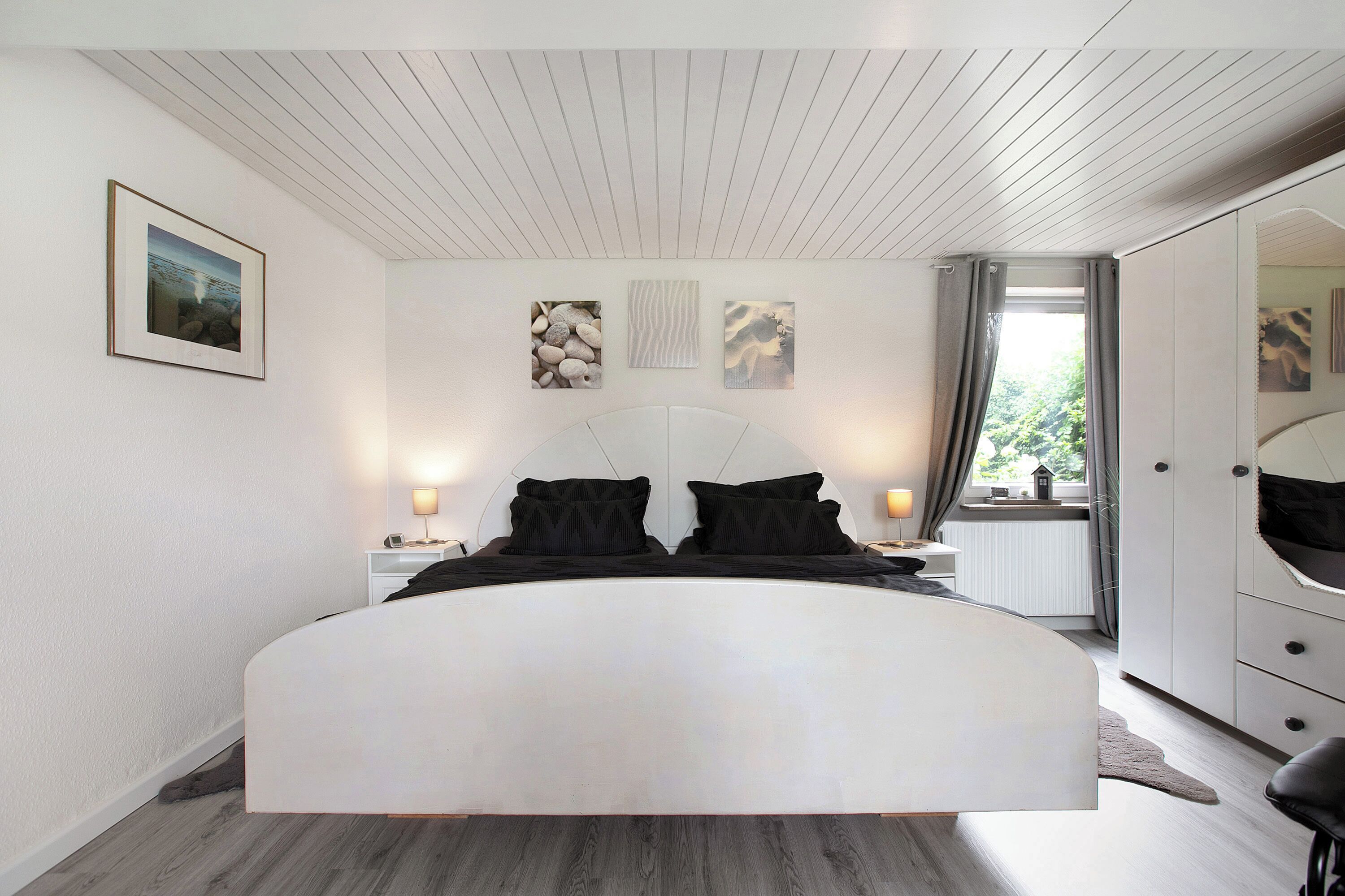 1 chambre, fer et planche à repasser, Wi-Fi gratuit, draps fournis