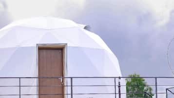 奢華客房, 露台, 山景 | 書桌、手提電腦工作空間、免費 Wi-Fi