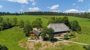 Exterior - Apartment 'Wohnung Mühlstein' with Private Terrace, Private Garden and Wi-Fi (Vöhrenbach)