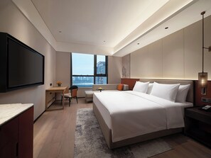 Down duvets, in-room safe, desk, laptop workspace - Wanda Jin Wuzhi Jiaozuo (Jiaozuo)