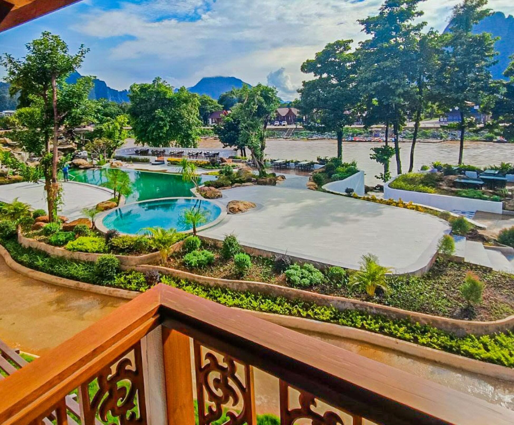 Premier Double Room, Non Smoking, River View | Garden