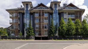 Unclassified image, 5 of 20, button - Two-level Zakopane Apartment by Renters (Zakopane)