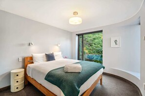 4 camere, ferro/asse da stiro, culla da viaggio, Wi-Fi gratuito