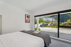 3 camere, ferro/asse da stiro, Wi-Fi gratuito, lenzuola