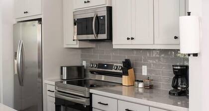 Brand new build, fun and stylish