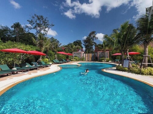 Apartel at Lanta Resort