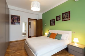Appartement Confort | 1 chambre, bureau, fer et planche à repasser, accès au Wi-Fi (inclus)