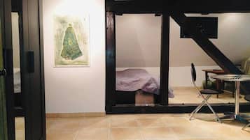 1 bedroom, travel crib, WiFi, bed sheets