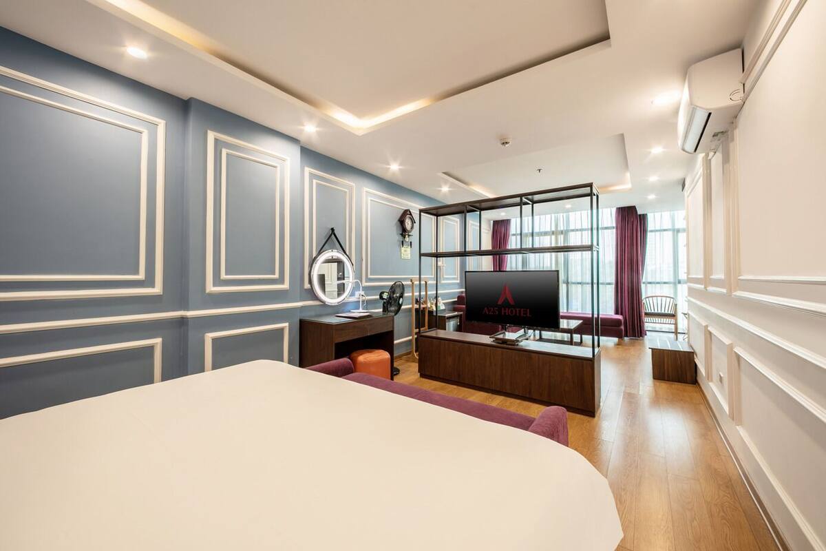 Junior Suite | Minibar, caja fuerte, cortinas opacas y tabla de planchar con plancha
