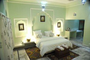 Superior Suite | 1 bedroom, free WiFi - Fort Chabariya Kekri (Kekri)