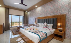 Luxury Room | Desk, laptop workspace - Hotel Kaushal Regency - Pure Veg (Pachpadra)