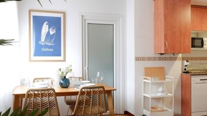 Dining - 11A02 Casa RTPG  6p (Castrillon)
