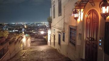 Fachada da propriedade