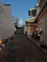 Casa, 1 habitación, patio, vistas al jardín | Exterior