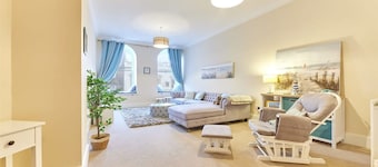 Host Stay Hide Hill