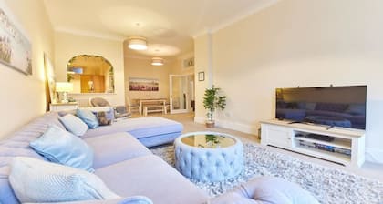 Host Stay Hide Hill