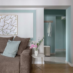 Apartment - Holt s Sublime Minty Fresh 1BR on the Park (Bucharest)