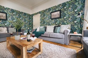 Hus | 8 sovrum och internet