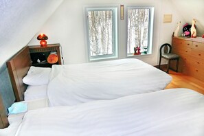 3 Schlafzimmer, Schreibtisch, kostenloses WLAN, Bettwäsche