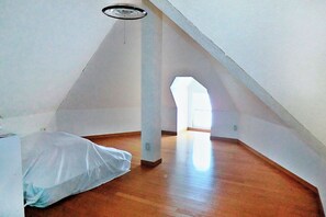3 Schlafzimmer, Schreibtisch, kostenloses WLAN, Bettwäsche