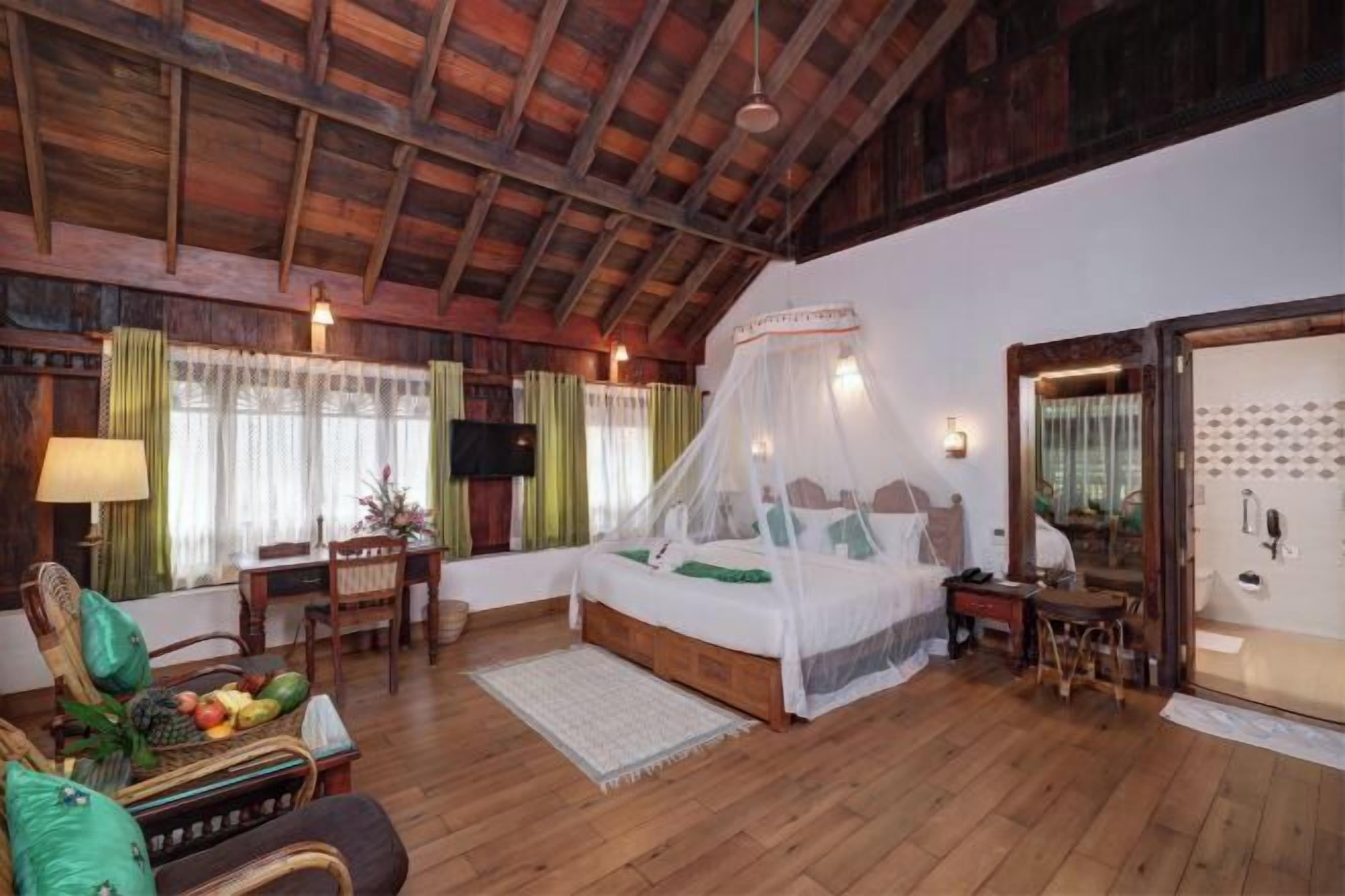 Soundproofing, iron/ironing board, free WiFi