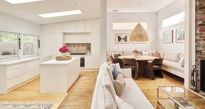 Thunder St Cottage. Light Bright Home