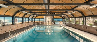 Classic New England Charm At The Heart of Newport-Wyn. Newport Onshore- 2 Bd.