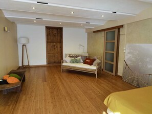 1 chambre, Wi-Fi, draps fournis