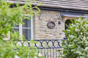 House | 2 bedrooms - Host Stay Sunshine Cottage (Leyburn)