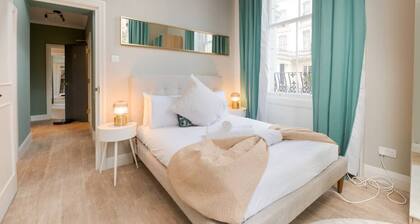 Perfect Hyde Park Apartment (PS3)