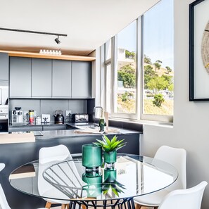Apartment | 2 bedrooms, Internet - Deluxe Urban Retreat Summit on Quarter (Cape Town)
