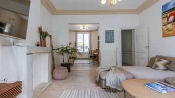 5 bedrooms, Internet