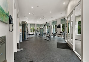 Fitness facility - Modern Apartment 2Beds/2Baths/5Min Disney (Kissimmee)