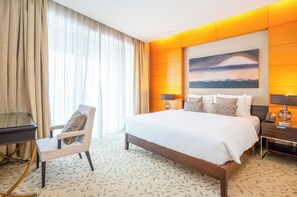 Appartement, 1 très grand lit, non-fumeur | 1 chambre, fer et planche à repasser, accès au Wi-Fi (inclus)