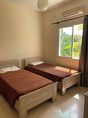 Apartment, 2 Bedrooms, Smoking, Balcony