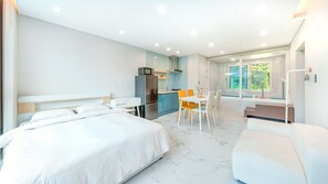 Basic Room, 1 Bedroom (stay5) | 1 bedroom, free WiFi