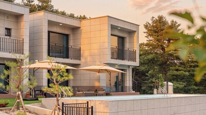 Gapyeong Staysumok Pool Villa Pension