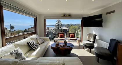 Lakefront House w/ BBQ & Fast WiFi