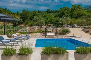 Front of property - Villa Pizzelli (Dubrovnik)