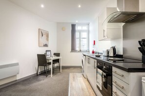 Immagine non classificata, 3 di 13, pulsante