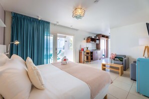 House | 3 bedrooms - Ocean & Pool View Deluxe Suite (Sint Willibrordus)