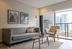 Apartment - w Marvelous 2BR With Modern Deco in Miraflores (Lima)