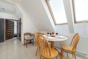 Apartment, 2 Bedrooms, Balcony, Mountainside | Private kitchen | Microwave, coffee/tea maker, electric kettle, freezer