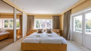 6 chambres, Internet