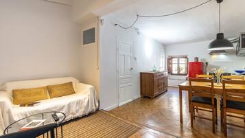 Ferienhaus | 2 Schlafzimmer, Internetzugang