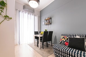 Apartment, 2 Bedrooms, Balcony | Living room