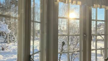 House, 3 Bedrooms, Accessible, Smoking | Dining room